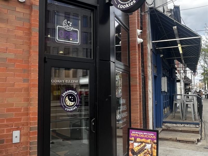 Insomnia Cookies