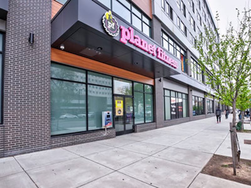 Planet Fitness 510 Broad